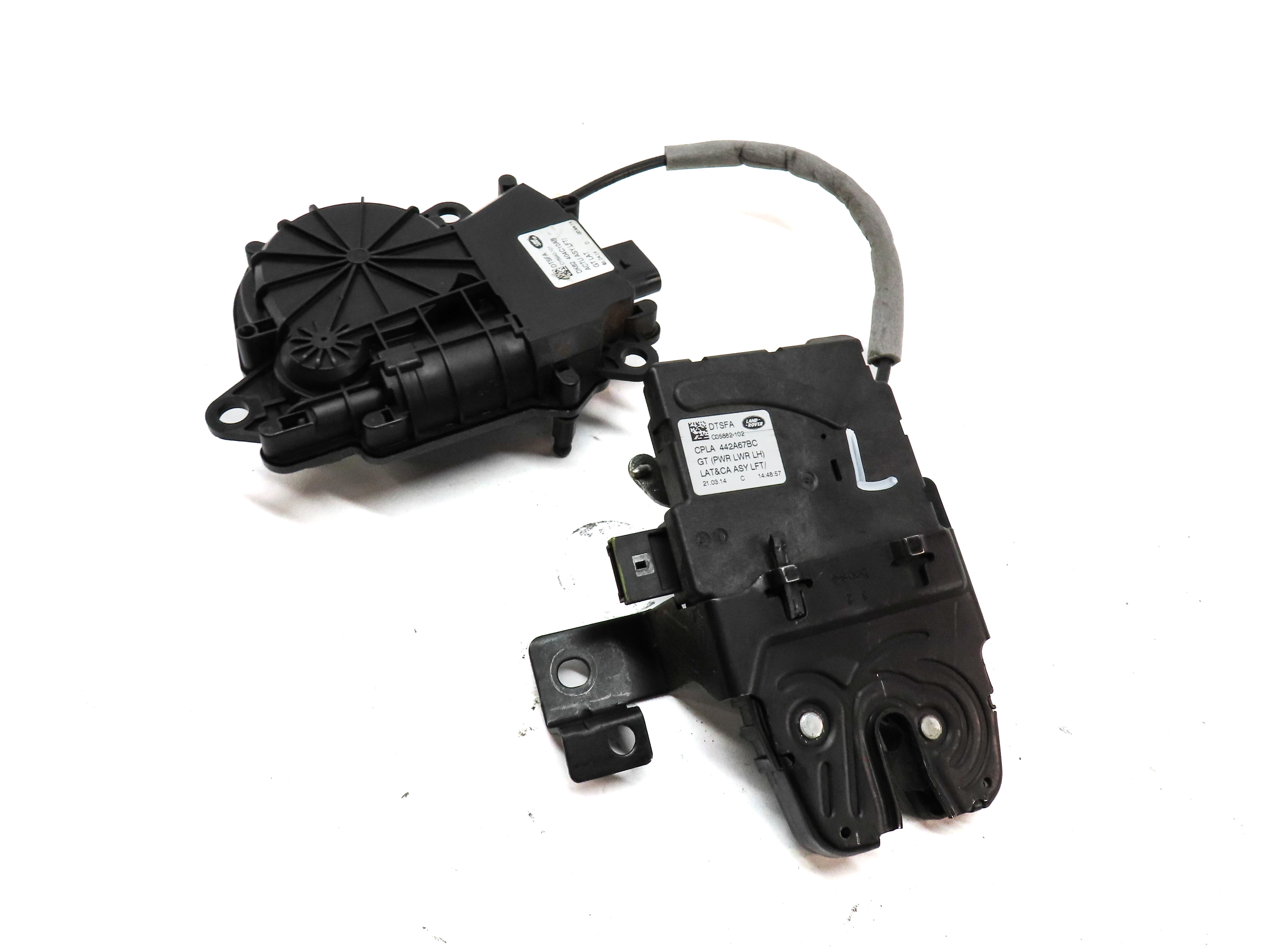 2014 LAND RANGE ROVER (L405) REAR CARGO HATCH LID LOWER LEFT LATCH w/ACTUATOR — exact item pictured